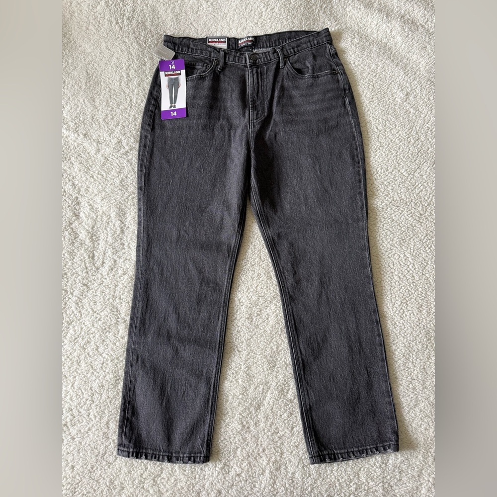 Kirkland Signature Women’s Washed Black High Rise Straight Leg Jeans Size 14 NEW